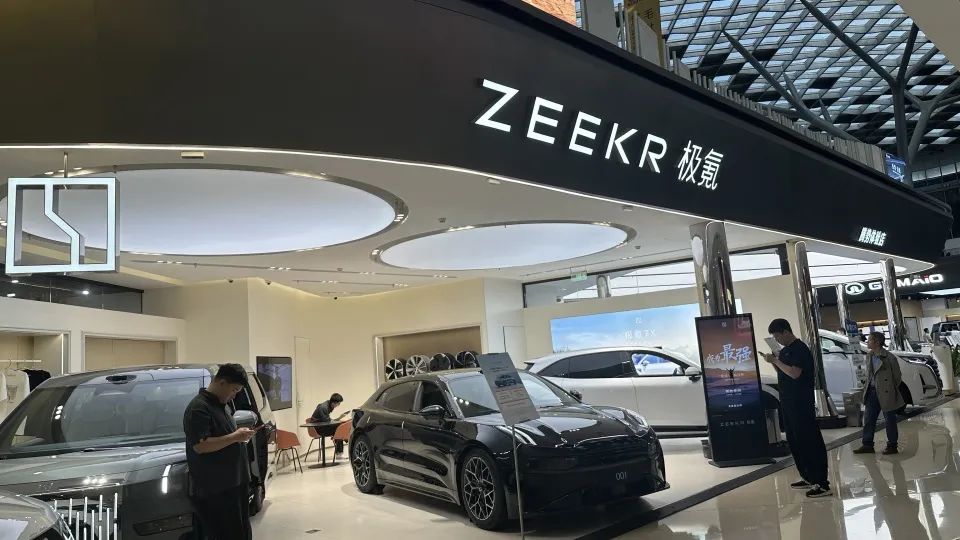 国产纯电SUV“围攻”特斯拉Model Y